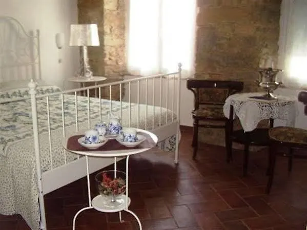 Gens Julia Bed and Breakfast