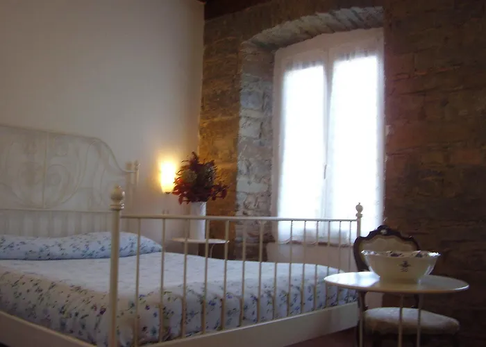 Gens Julia Bed and Breakfast 4*