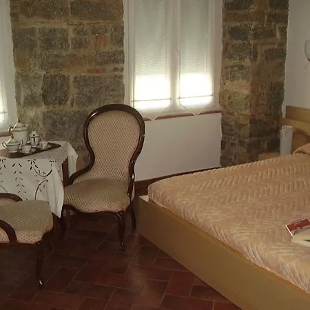 Gens Julia Bed and Breakfast Τεργέστη